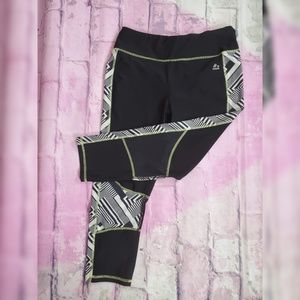 RBX Woman's Capri Leggings Size Large